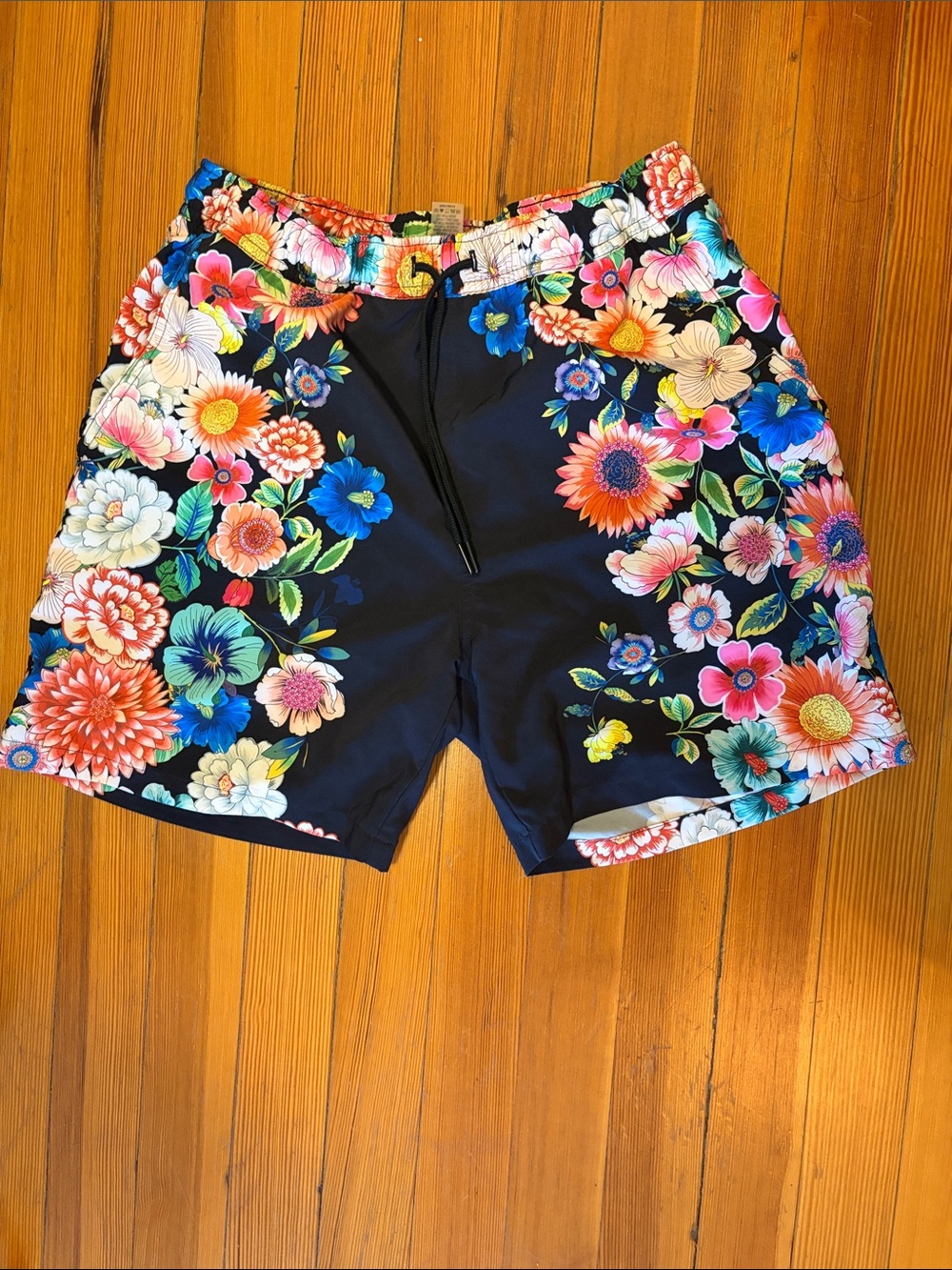 Johnny Was Black Mesh Lined Floral Shorts Men or Women or Swim Shorts